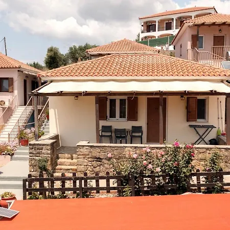 Ferienwohnung Chroma Finikounda Exterior foto
